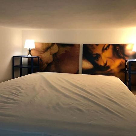 Pena De Francia Corrala En El Rastro De Madrid Apartment Екстериор снимка